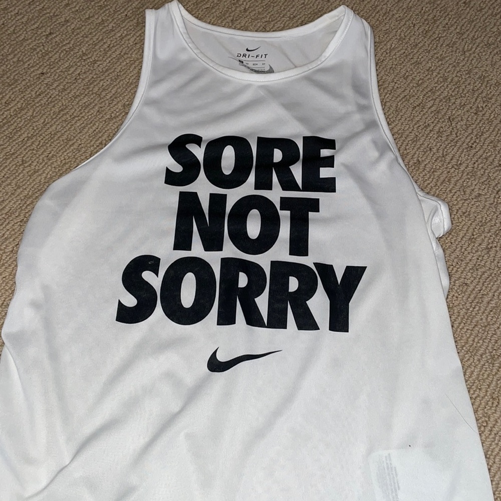 Nike tank